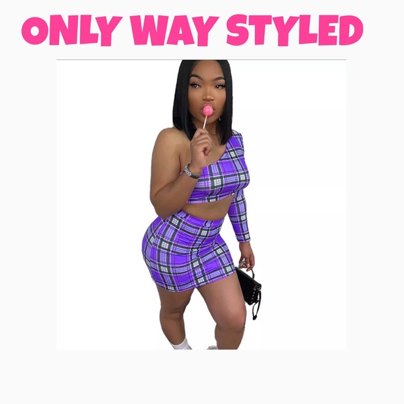 CLUELESS IN 2020 TWO PIECES SET - Picture 2 of 8